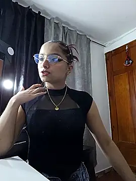 NaughtyLola 26 online show from October 1, 2025, 8:26 pm