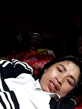 Snapshot of misa_00 chatting on May 3, 2026, 3:01 am misa 00 online show from May 3, 2026, 3:01 am