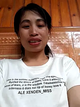 Snapshot of misa_00 chatting on May 25, 2026, 2:28 am misa 00 online show from May 25, 2026, 2:28 am