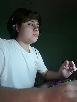 Snapshot of Zoro370 chatting on June 27, 2026, 5:34 am Zoro370 online show from June 27, 2026, 5:34 am