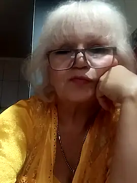 SirenaOcean6212 online show from October 5, 2025, 5:39 am