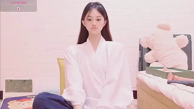 marina-cutegirll online show from February 16, 2026, 3:52 pm