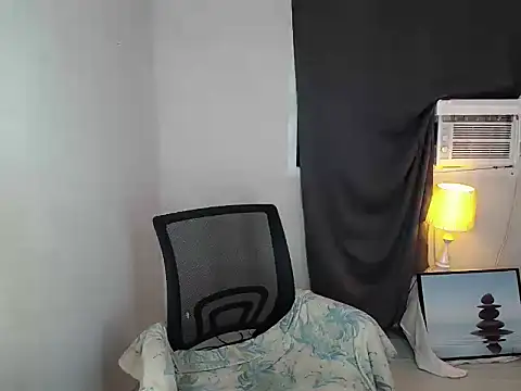 Aiko shemalexxx online show from February 12, 2026, 4:24 pm