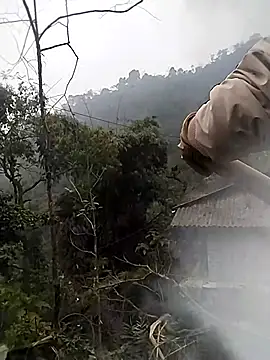 venu00 online show from January 14, 2026, 4:18 am