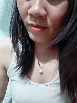 Singlemom69x online show from November 14, 2025, 2:49 pm