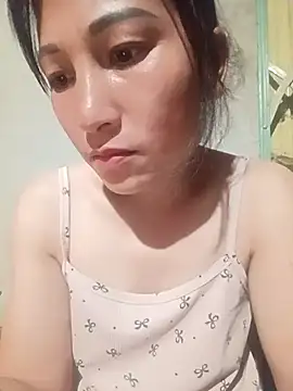 YAYAA-502 online show from April 10, 2026, 1:05 pm