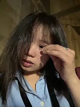 Ngoc-bbi online show from February 12, 2026, 12:44 pm