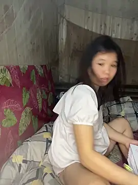 Ngoc-bbi online show from April 4, 2026, 1:59 am