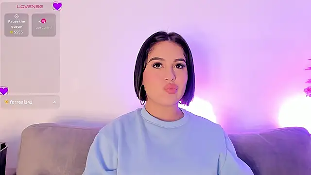 AnaLevii online show from January 14, 2026, 9:48 am