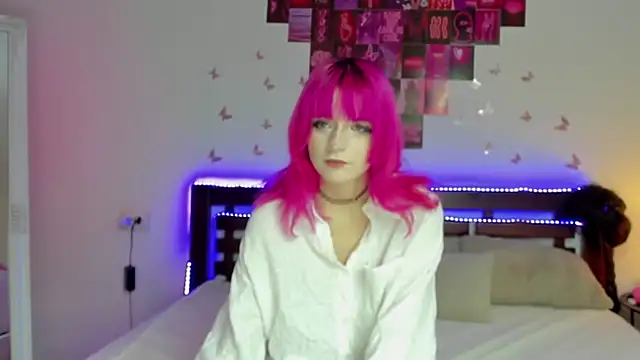 AmandaCutse online show from October 13, 2025, 5:51 am