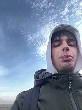 desiredude9 online show from October 30, 2025, 7:10 am