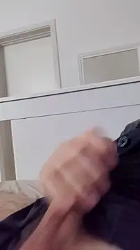 NewJoiner online show from February 20, 2026, 6:30 pm