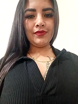 Snapshot of MAYE__13 chatting on October 6, 2025, 12:46 pm MAYE 13 online show from October 6, 2025, 12:46 pm