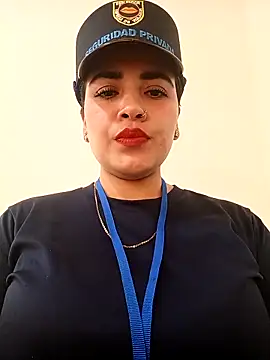 Snapshot of MAYE__13 chatting on October 21, 2025, 6:19 pm MAYE 13 online show from October 21, 2025, 6:19 pm