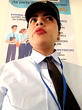 Snapshot of MAYE__13 chatting on November 4, 2025, 12:15 pm MAYE 13 online show from November 4, 2025, 12:15 pm