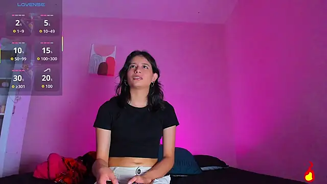 Snapshot of Georgina_Ferri_ chatting on October 29, 2025, 5:14 pm Georgina Ferri online show from October 29, 2025, 5:14 pm