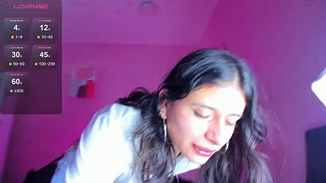 Snapshot of Georgina_Ferri_ chatting on November 8, 2025, 5:12 pm Georgina Ferri online show from November 8, 2025, 5:12 pm