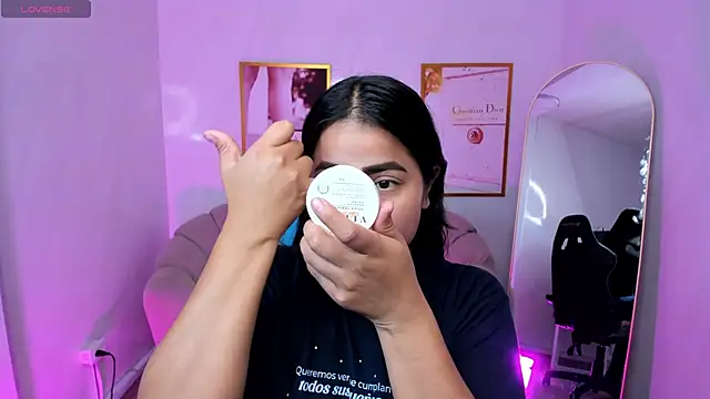 Victoria b  online show from September 15, 2025, 7:47 pm