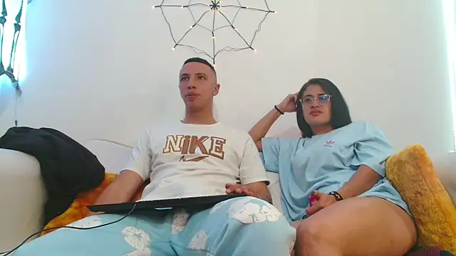 Snapshot of Luna_Noire1 chatting on October 27, 2025, 11:52 pm Luna Noire1 online show from October 27, 2025, 11:52 pm