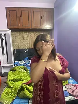 goodvibesonly44445 online show from November 1, 2025, 9:06 pm