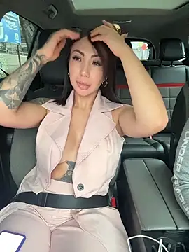 Sarahlove 90 online show from September 27, 2025, 6:57 pm