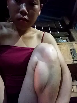 Ngocmi909 online show from September 28, 2025, 11:43 pm