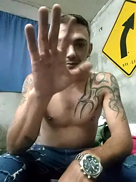 Santulucarola online show from October 7, 2025, 3:04 am