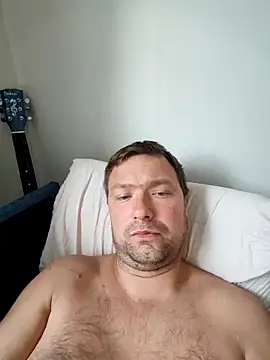 Snapshot of Igore3 chatting on September 28, 2025, 7:58 am Igore3 online show from September 28, 2025, 7:58 am