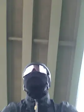 anggllaaa online show from October 25, 2025, 10:04 pm