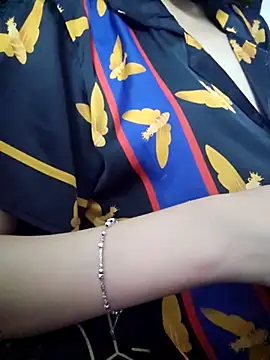 Snapshot of _Thaotam_ chatting on October 7, 2025, 12:24 pm Thaotam online show from October 7, 2025, 12:24 pm