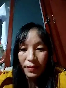 Snapshot of miss-su chatting on November 12, 2025, 1:22 pm miss-su online show from November 12, 2025, 1:22 pm