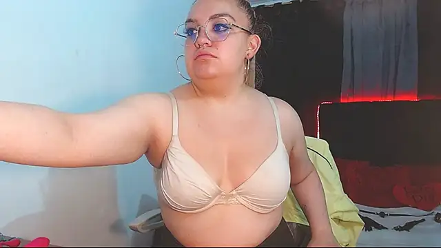 Sasha TK online show from September 9, 2025, 5:23 pm