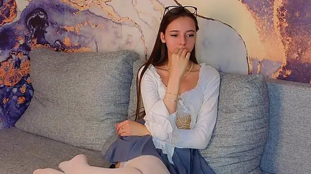 Snapshot of BerryTeen chatting on October 7, 2025, 7:27 am BerryTeen online show from October 7, 2025, 7:27 am