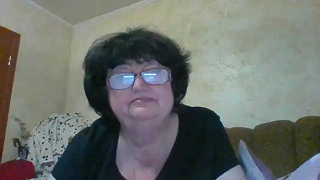 MilaSky5303 online show from November 12, 2025, 12:11 am