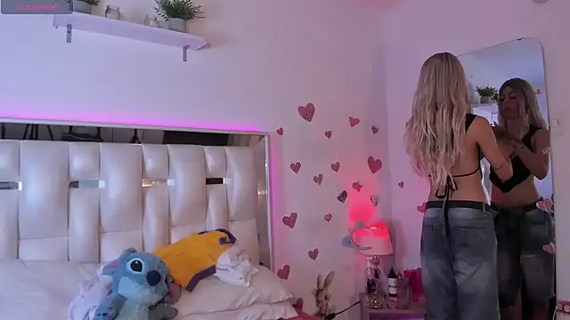 Snapshot of Darlyn_tenderhot__ chatting on February 20, 2026, 2:28 pm Darlyn tenderhot online show from February 20, 2026, 2:28 pm