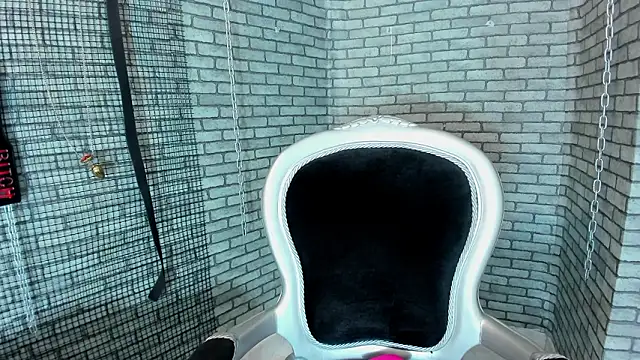 Briana 24 online show from March 3, 2026, 7:20 pm