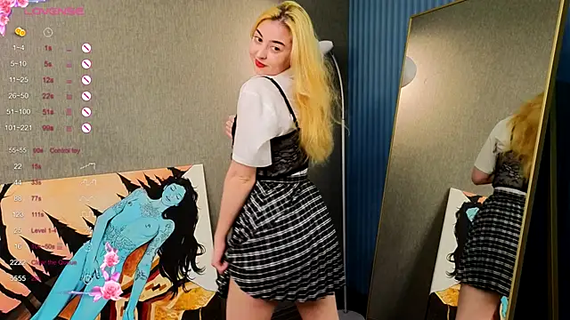 dreamhannah online show from September 30, 2025, 8:25 pm