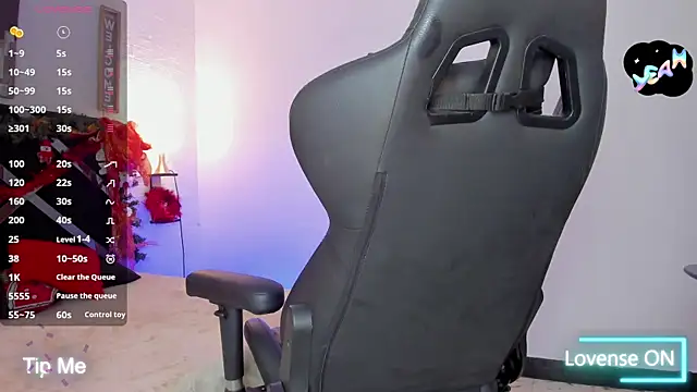 Adan Oriol online show from December 17, 2025, 7:42 pm