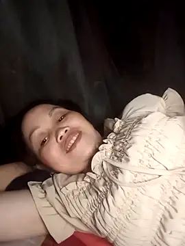 Snapshot of _YooY_ chatting on October 21, 2025, 1:12 pm YooY online show from October 21, 2025, 1:12 pm