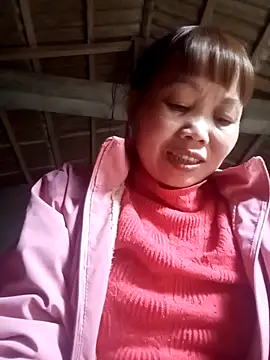 Snapshot of _YooY_ chatting on October 26, 2025, 2:17 am YooY online show from October 26, 2025, 2:17 am