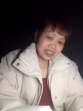 Snapshot of _YooY_ chatting on November 5, 2025, 2:17 pm YooY online show from November 5, 2025, 2:17 pm