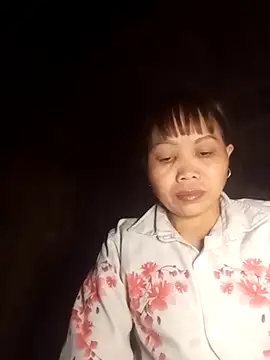 Snapshot of _YooY_ chatting on November 7, 2025, 12:49 pm YooY online show from November 7, 2025, 12:49 pm