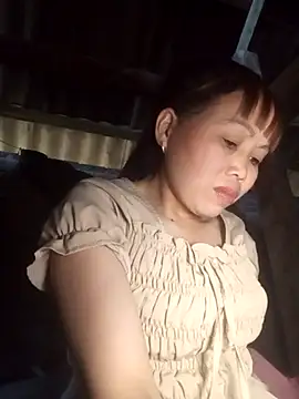 Snapshot of _YooY_ chatting on November 14, 2025, 6:45 am YooY online show from November 14, 2025, 6:45 am