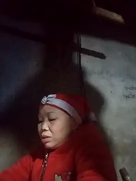 Snapshot of _YooY_ chatting on November 30, 2025, 11:03 am YooY online show from November 30, 2025, 11:03 am