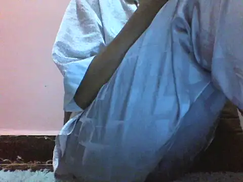 Moongodessy online show from December 15, 2025, 5:44 am