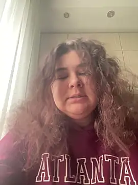 Snapshot of AliceCurlyX chatting on February 2, 2026, 7:51 am AliceCurlyX online show from February 2, 2026, 7:51 am