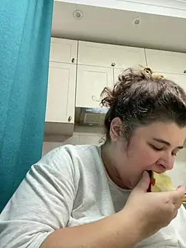 Snapshot of AliceCurlyX chatting on February 19, 2026, 5:47 am AliceCurlyX online show from February 19, 2026, 5:47 am