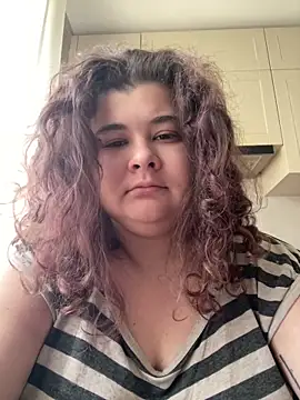 Snapshot of AliceCurlyX chatting on March 1, 2026, 9:11 am AliceCurlyX online show from March 1, 2026, 9:11 am