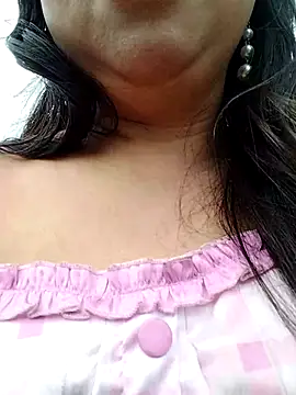 lusy-00 online show from April 5, 2026, 12:52 am