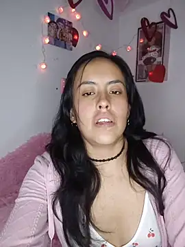 Queen Ashly online show from May 2, 2026, 3:00 am